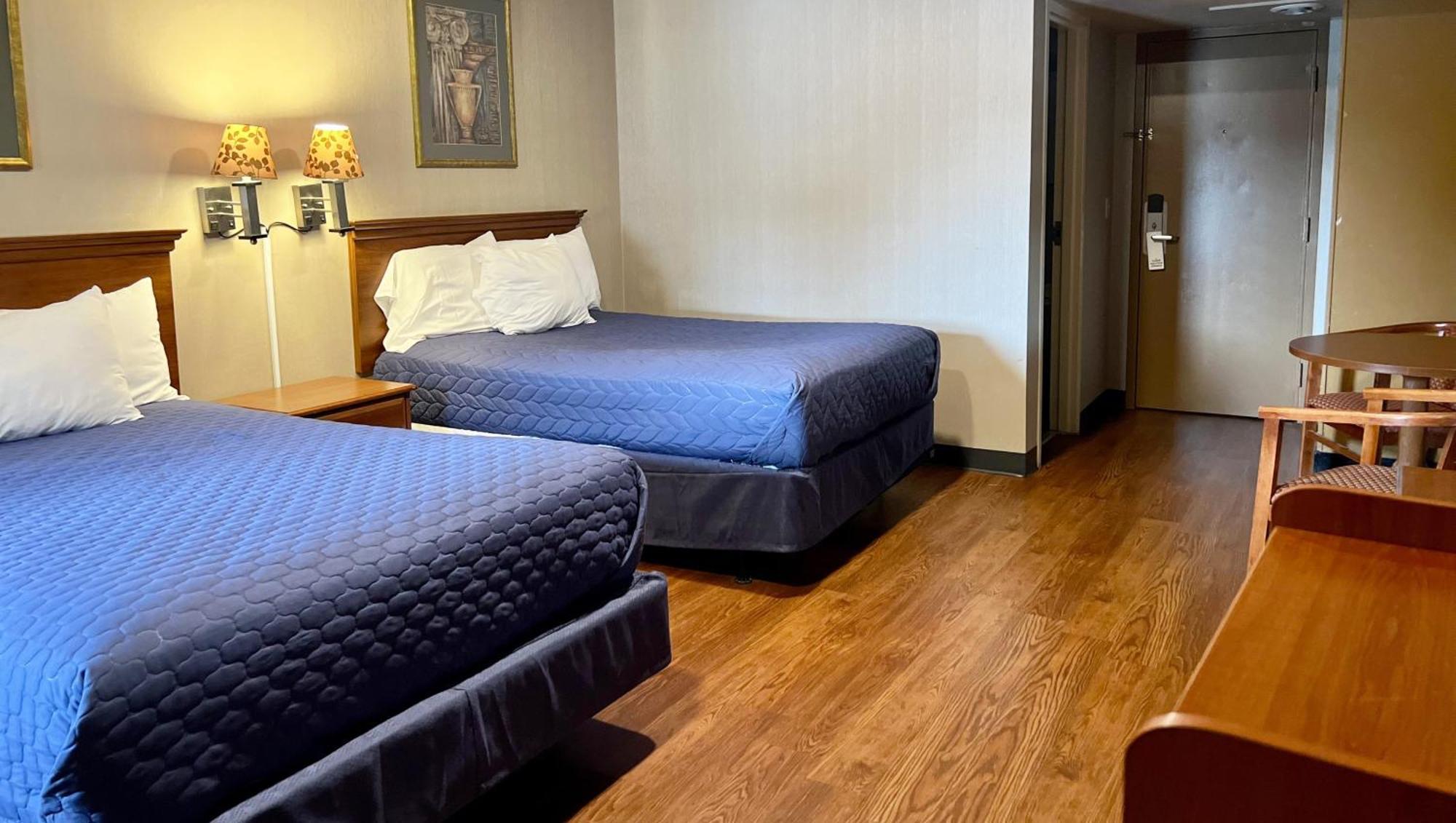 Hotel Magnuson Grand Harrisburg New Cumberland Exterior foto